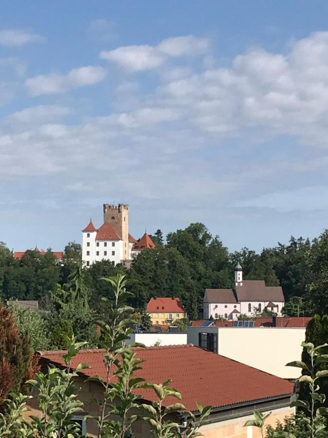 House With Castle View & Art Apartment Günzburg Екстериор снимка