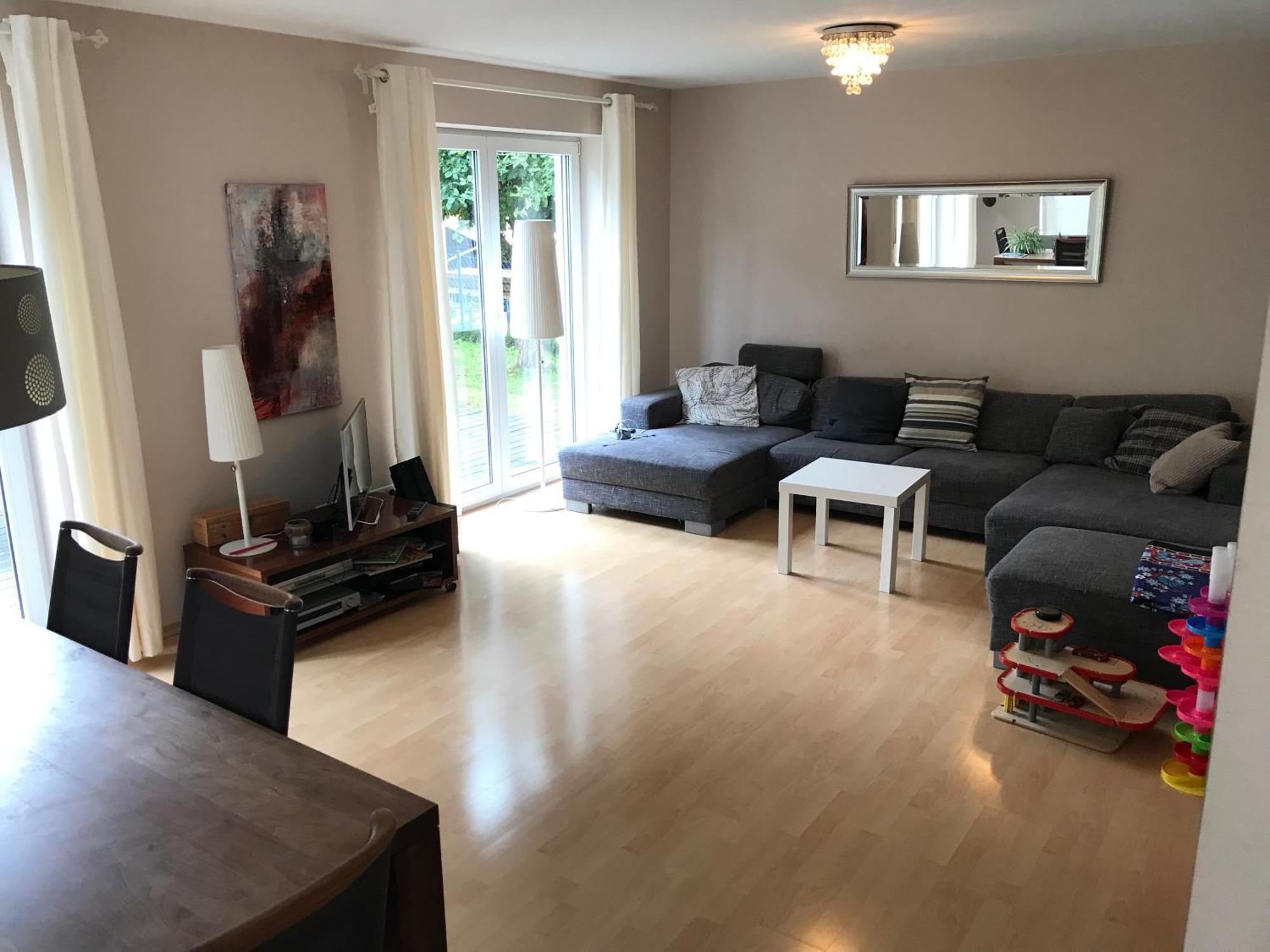 House With Castle View & Art Apartment Günzburg Екстериор снимка